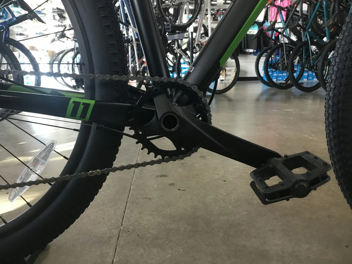 Elevn E11even M1 1x10 Mountain Bike - Image 2