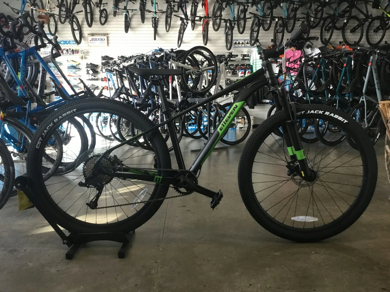 Elevn E11even M1 1x10 Mountain Bike